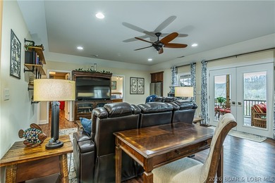 Amazing Rental Potential! Solar Efficient Lake Home with energy - photo 44