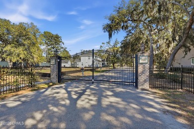 This brand-new home features large double front porches, perfect - photo 46