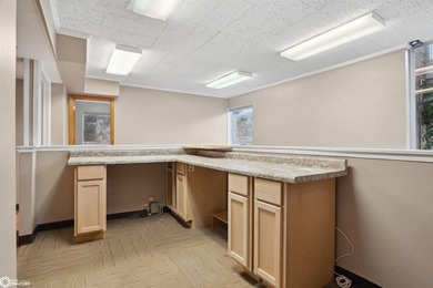 This two-story office building, originally built in 1956 and - photo 46