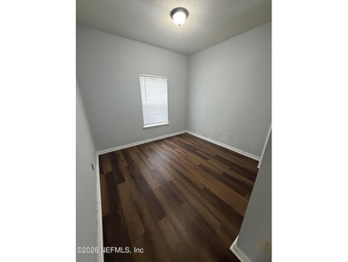 Well-maintained 1st floor, 3-bedroom, 2-bath condo offering 1 - photo 8