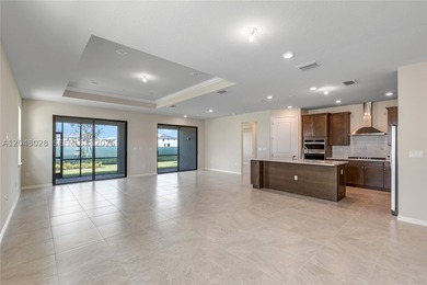 Welcome to Oak Tree, Pulte's premier gated community, offering - photo 5
