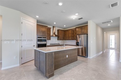 Welcome to Oak Tree, Pulte's premier gated community, offering - photo 8