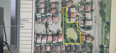 Vacant lot with lake on 0.902 acres. Miami Dade primary land use - photo 8