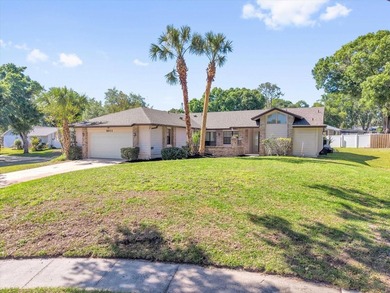 Windermere Gem: Fully Updated & Move-In Ready! Discover the - photo 1