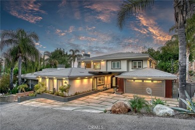 Stunning home, south of the blvd in highly coveted Tarzana is - photo 1