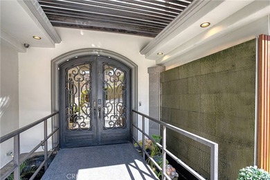 Stunning home, south of the blvd in highly coveted Tarzana is - photo 5