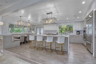 Stunning home, south of the blvd in highly coveted Tarzana is - photo 8