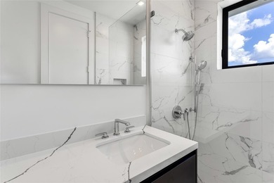 New-Construction Modern Residence artfully crafted by Garza - photo 30