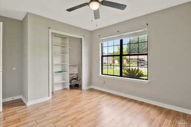Discover the perfect blend of convenience and comfort in this - photo 31
