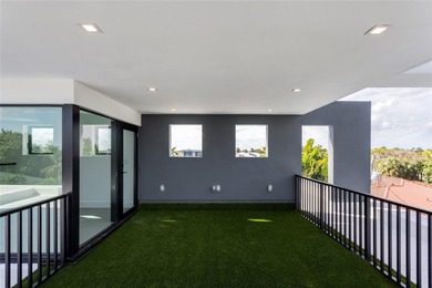 New-Construction Modern Residence artfully crafted by Garza - photo 33
