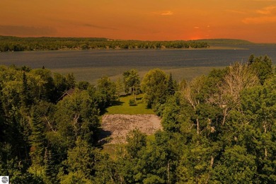 Create your dream home on this exceptional 0.70-acre waterfront - photo 1