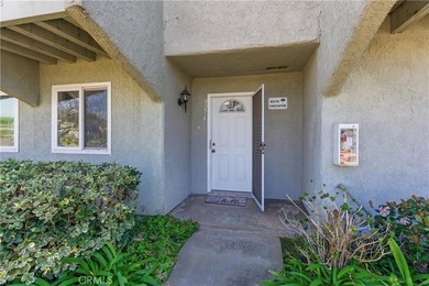 Well-maintained and beautifully updated, this 2-bedroom home in - photo 4