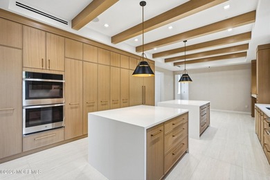 Stunning custom new construction offering over 6,000 sq ft of - photo 13