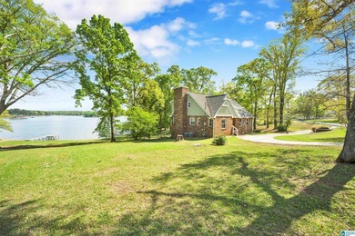 LOOK AT THAT VIEW!! Spacious 4-BR, 4.5-BA home offers the - photo 4