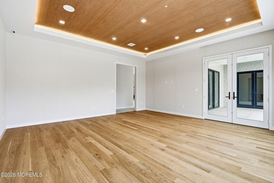 Stunning custom new construction offering over 6,000 sq ft of - photo 14