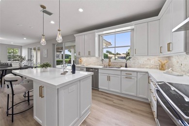 GORGEOUS LAKE FRONT HOME IN THE HIGHLY DESIRABLE GATED COMMUNITY - photo 22