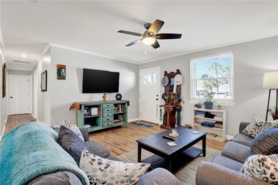 Charming renovated mid-island Tybee Cottage - just three blocks - photo 7