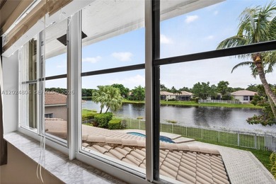 GORGEOUS LAKE FRONT HOME IN THE HIGHLY DESIRABLE GATED COMMUNITY - photo 32