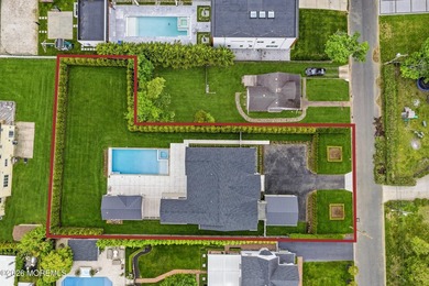 Stunning custom new construction offering over 6,000 sq ft of - photo 48