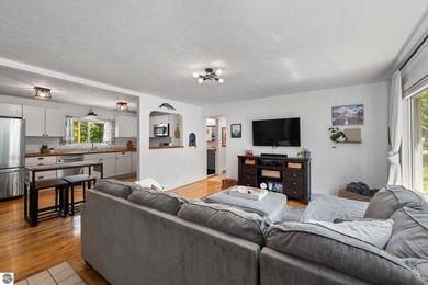 Additional listing photo 4