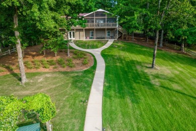 JUST IN TIME FOR SUMMER!!! This incredible lake home with bunk - Lake Home For Sale in Eatonton, Georgia