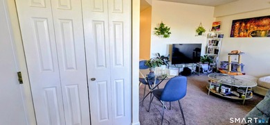 Owner-occupants and investors take note. Bright and comfortable