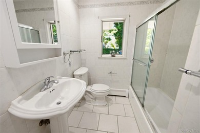 Opportunity knocks in Kings Park with this 3-bedroom, 1-bathroom - photo 13