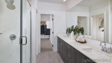 Your chance to live in a professionally decorated former Model - photo 13