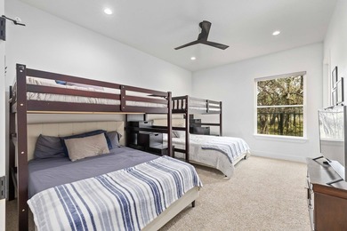 SPECTACULAR 2024 BUILDER'S DREAM WATERFRONT RETREAT IN GATED OAK - photo 18