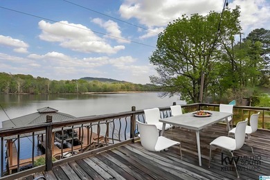 LAY LAKE- NEW PRICE- NEW ROOF-NO HOA! Includes 5 lots, Home has - photo 3