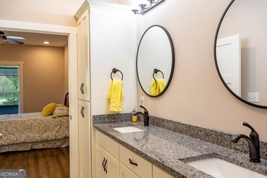 Welcome home to this amazing townhouse inside the city limits of - photo 25