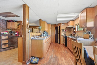 A rare opportunity to enjoy spacious riverfront living in the - photo 25
