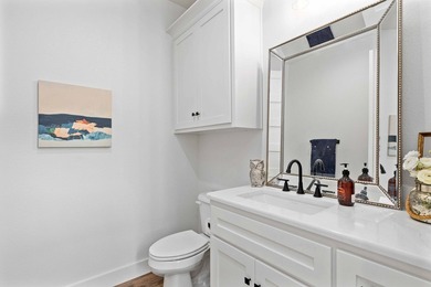 SPECTACULAR 2024 BUILDER'S DREAM WATERFRONT RETREAT IN GATED OAK - photo 27