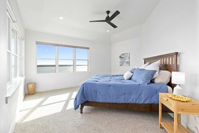 SPECTACULAR 2024 BUILDER'S DREAM WATERFRONT RETREAT IN GATED OAK - photo 30