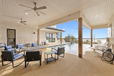 SPECTACULAR 2024 BUILDER'S DREAM WATERFRONT RETREAT IN GATED OAK - photo 34