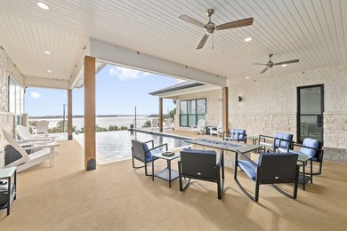 SPECTACULAR 2024 BUILDER'S DREAM WATERFRONT RETREAT IN GATED OAK - photo 42