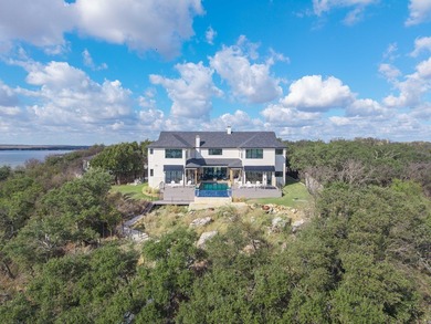 SPECTACULAR 2024 BUILDER'S DREAM WATERFRONT RETREAT IN GATED OAK - photo 45