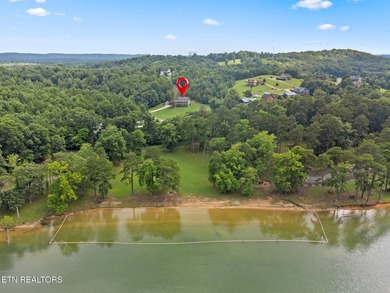 Beautiful Three Bedroom three and a half bath Lakeview and Lake - photo 8