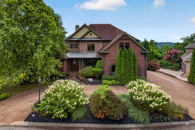 Located in coveted Jefferson Park, this traditional home with - photo 1
