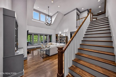 Located in coveted Jefferson Park, this traditional home with - photo 6