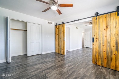 Beautifully maintained 2 bedroom, 2 bathroom home thoughtfully - photo 15