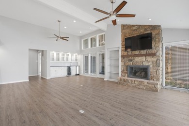 SELLER SAYS bring me an offer! Wonderful location and view !! - photo 17