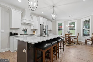 Harbor Club gated community. Gently lived in Craftsman style - photo 18