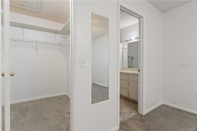 One or more photo(s) has been virtually staged.  **Who lives - photo 18