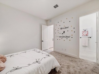 Amazing opportunity to purchase this furnished model home with - photo 19