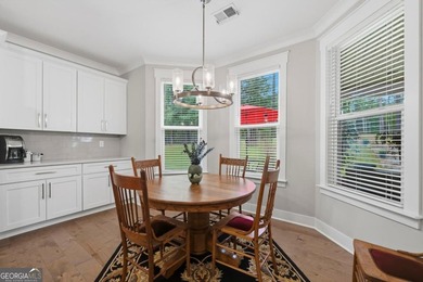 Harbor Club gated community. Gently lived in Craftsman style - photo 24