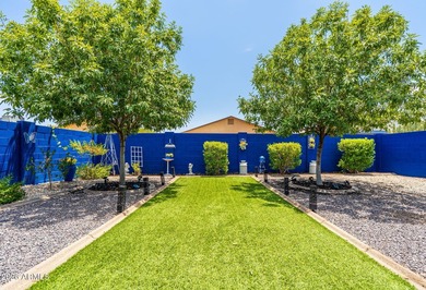 Beautifully maintained 2 bedroom, 2 bathroom home thoughtfully - photo 26