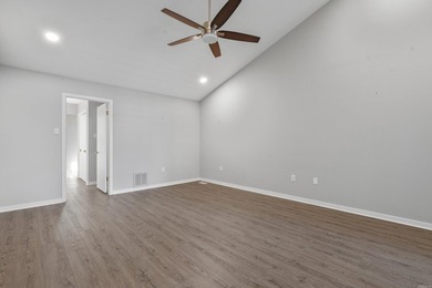 SELLER SAYS bring me an offer! Wonderful location and view !! - photo 28