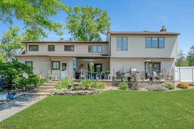 A rare opportunity to own a truly unique multi-use property set - photo 30