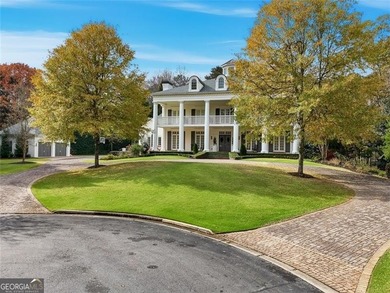 Commanding 2.16 acres across two cul-de-sac lots and 275 feet of - photo 2